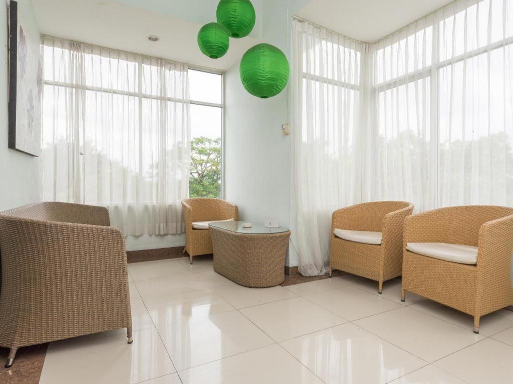 Posezení v ubytování The Studio Inn Nusa Dua