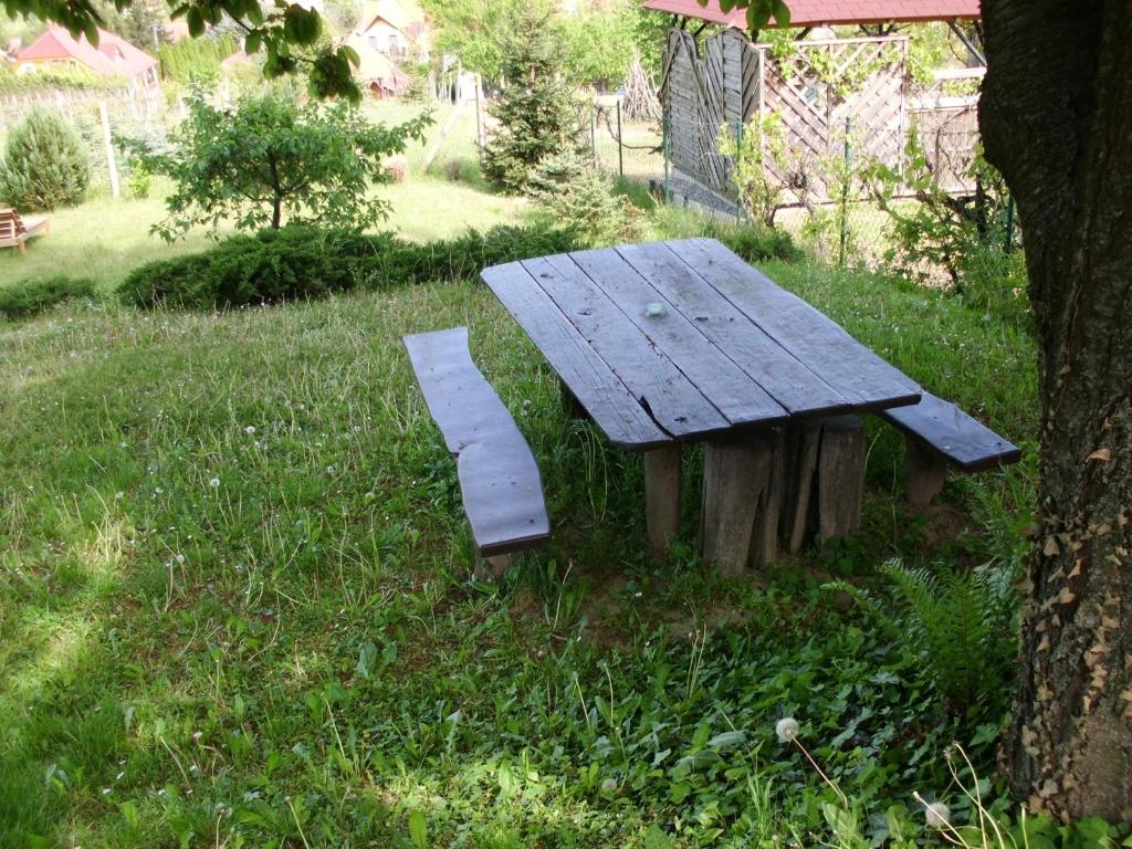 Vonkajšia záhrada v ubytovaní Zalakaros Panoráma Apartmanok