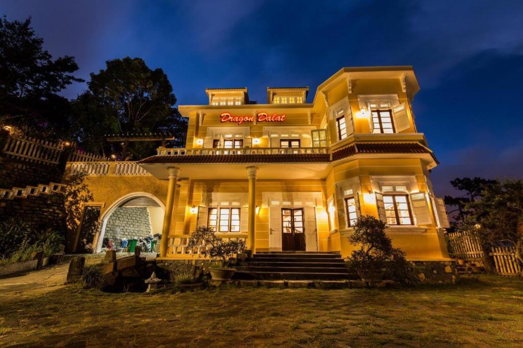 Hoone, kus hotell asub