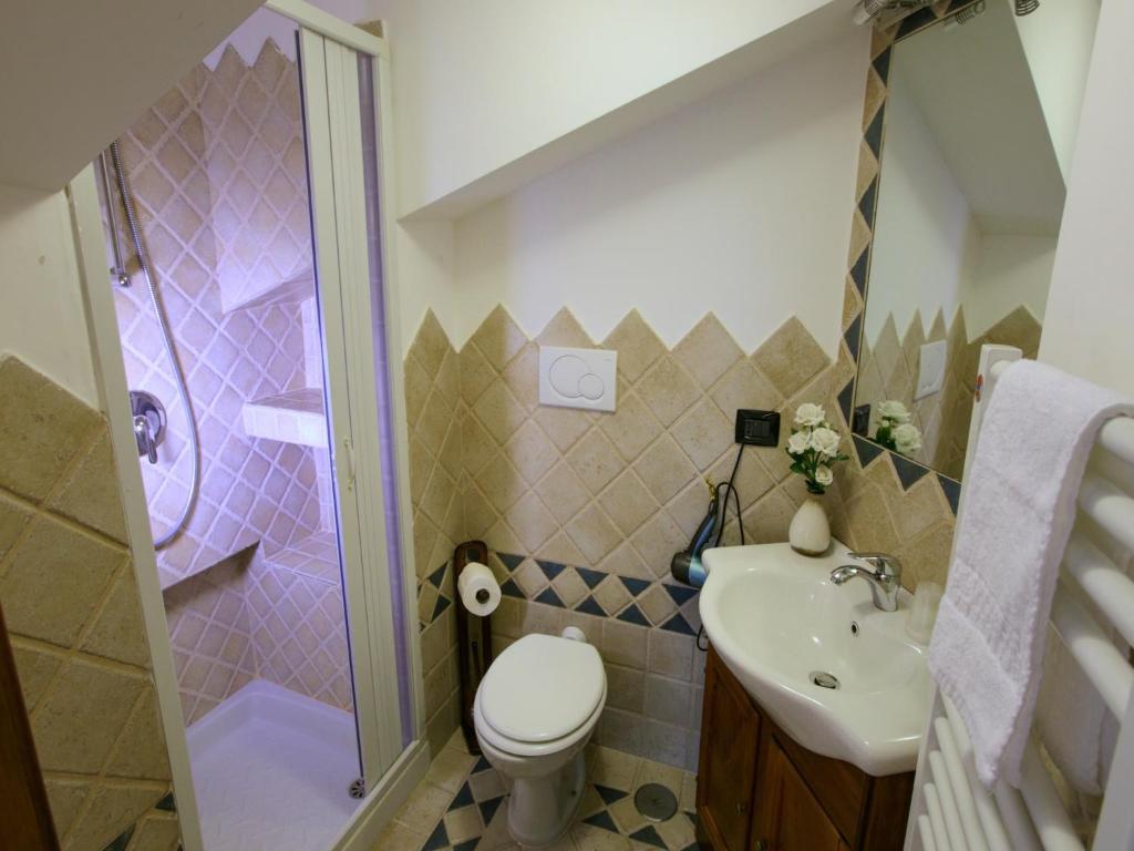 Kúpeľňa v ubytovaní Peaceful Villa in Montefiascone with Bubble Bath
