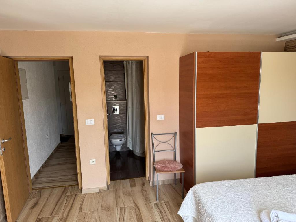 Postel nebo postele na pokoji v ubytování Apartments Luxury Oasis