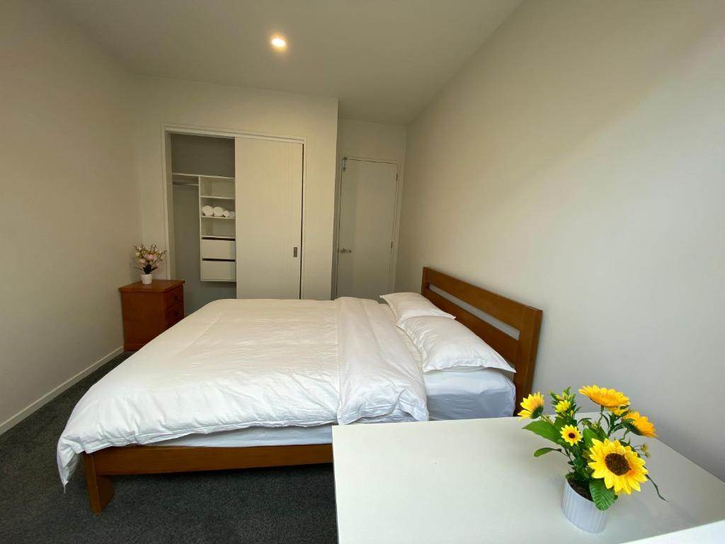 CozyNest3 -Private entrance and bath - Resim 9