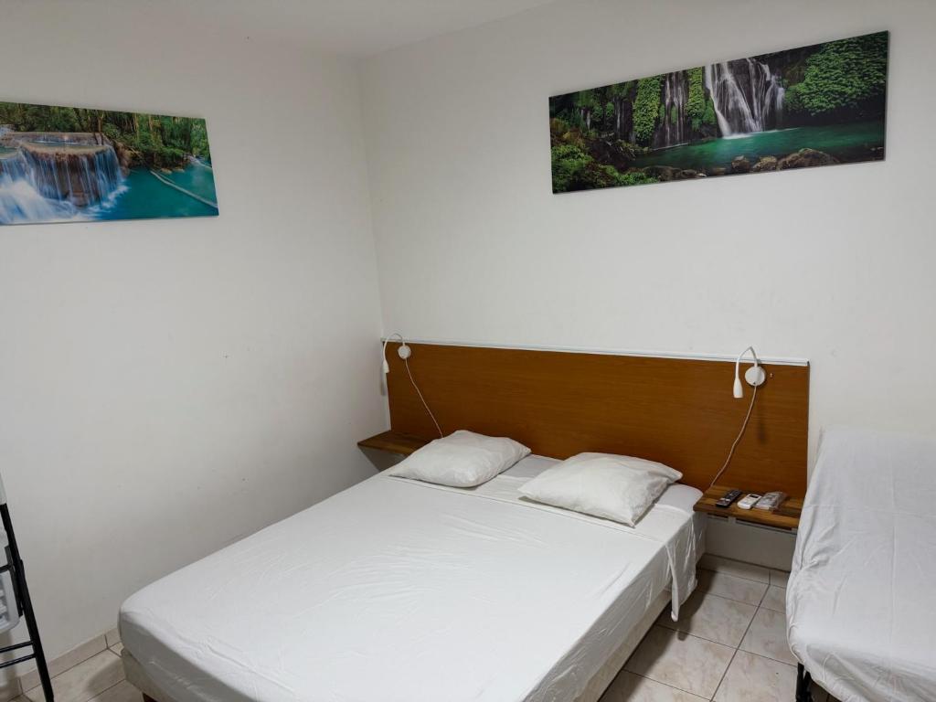 Postel nebo postele na pokoji v ubytování La suite Corossol