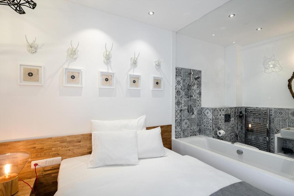 
Design Deluxe Single Room
