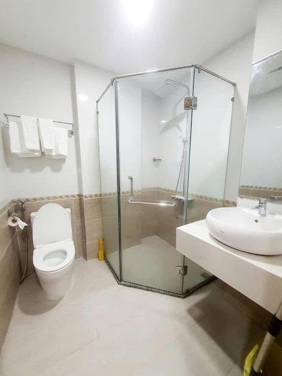 Koupelna v ubytování Sophia Sky Hotel