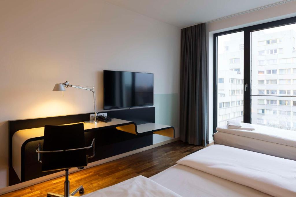 Scandic Berlin Potsdamer Platz - Resim 23