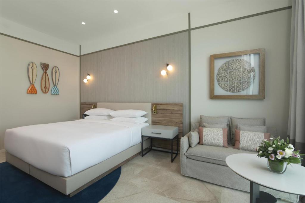 Postel nebo postele na pokoji v ubytování Hyatt Centric Santo Domingo