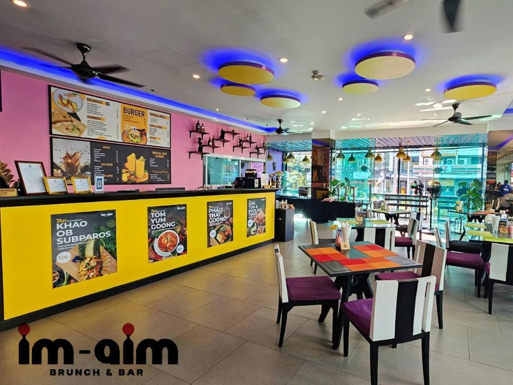 The AIM Patong Hotel - Resim 43