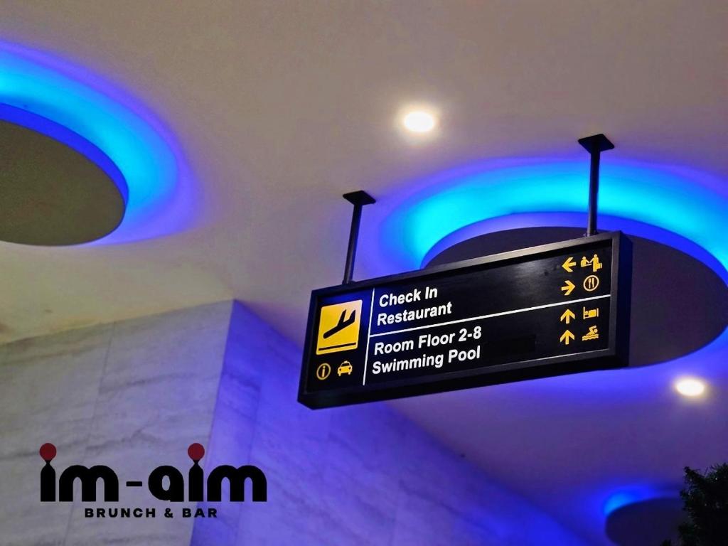 The AIM Patong Hotel - Resim 39