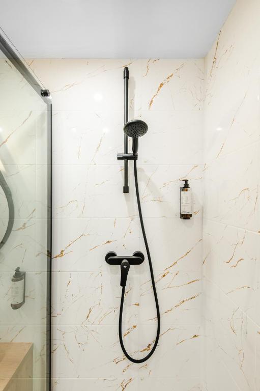 No 28 Rooms & Apartments - 16