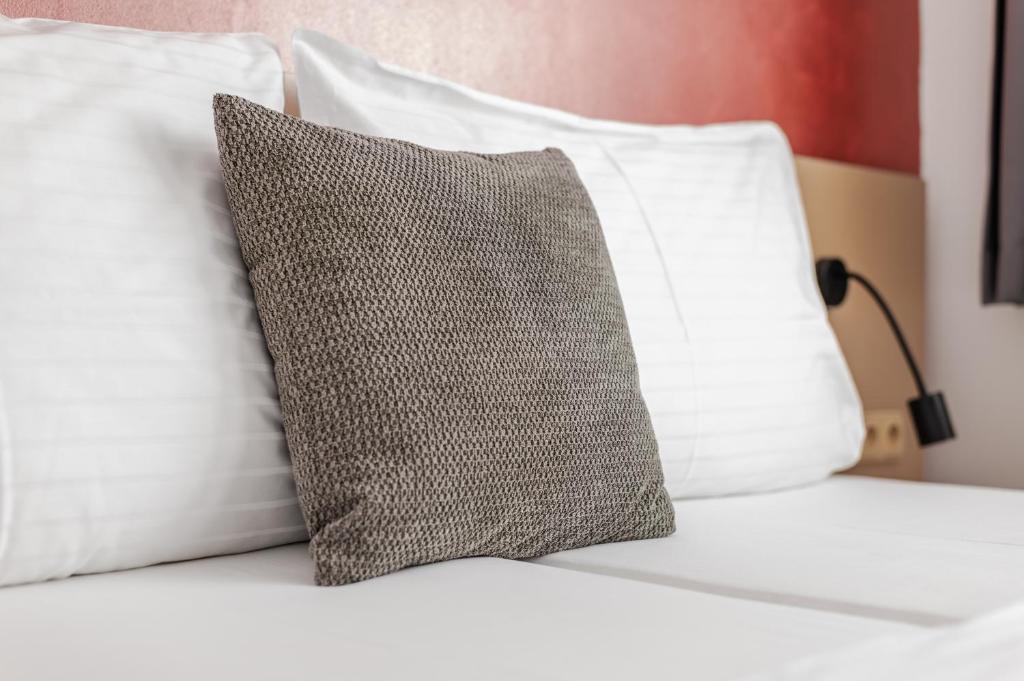 No 28 Rooms & Apartments - 15