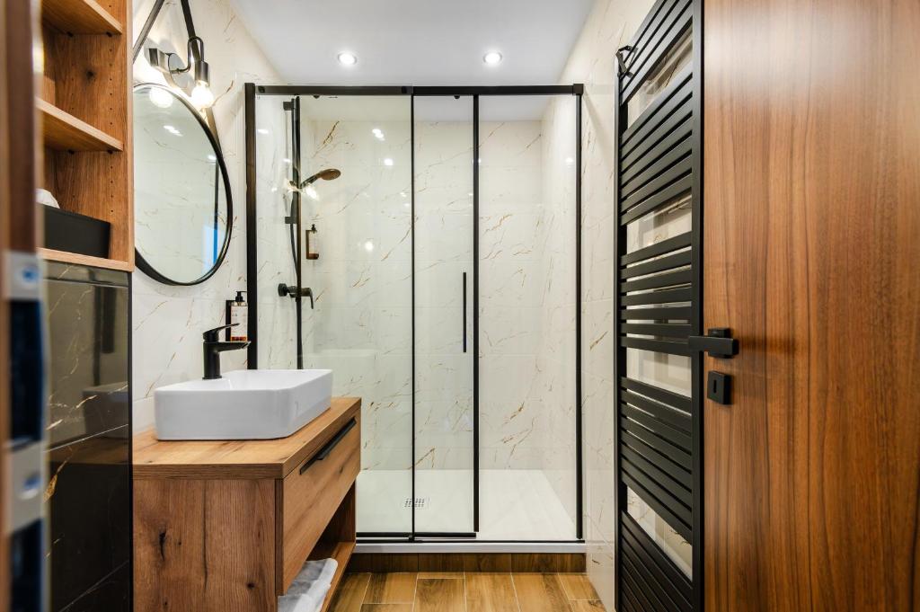 No 28 Rooms & Apartments - 9