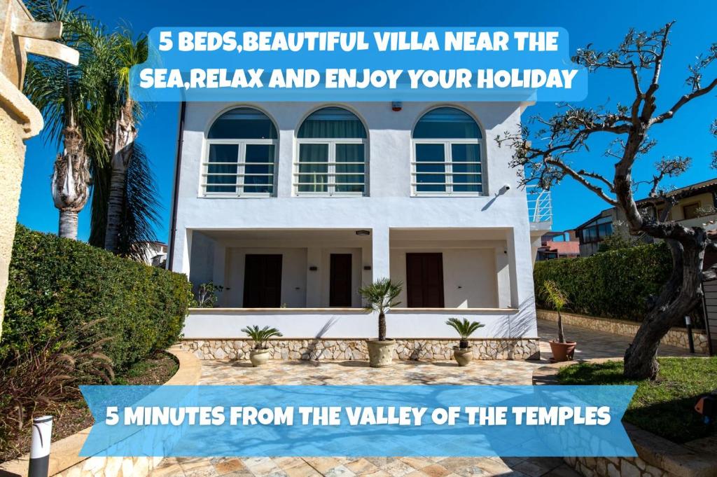 Bygningen som villaen ligger i