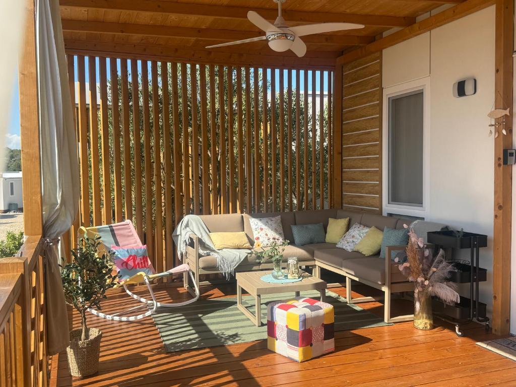 Posezení v ubytování O'LIVE PREMIUM Mobile Home