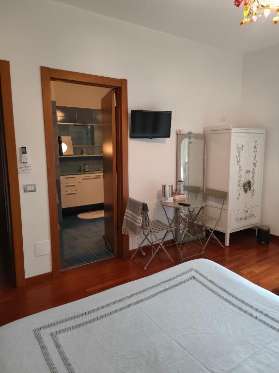 Kuchyň nebo kuchyňský kout v ubytování Vistazzurra B&B