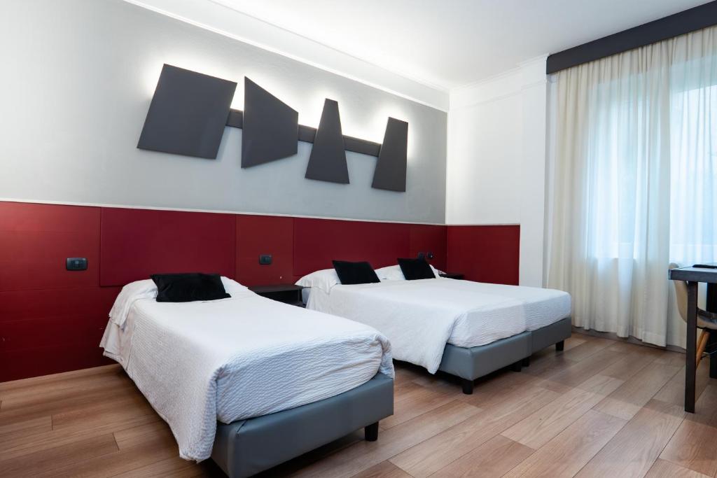 Hotel Italia - Resim 26