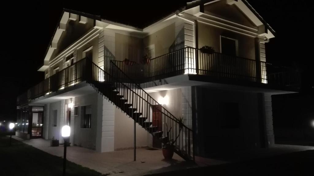 Budova, v ktorej sa penzión nachádza