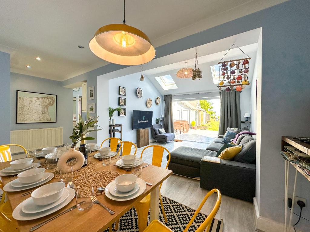 Χώρος καθιστικού στο Modern Family Home near Reculver - Sleeps 8 - Pets Friendly!