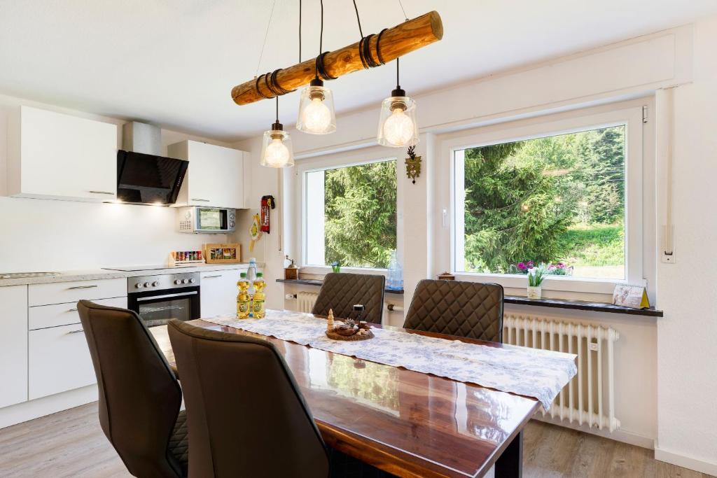 Kuchyň nebo kuchyňský kout v ubytování Haus Gisela