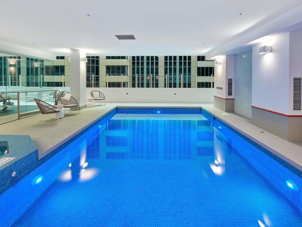 Bazén v ubytování Novotel Melbourne On Collins nebo v jeho okolí