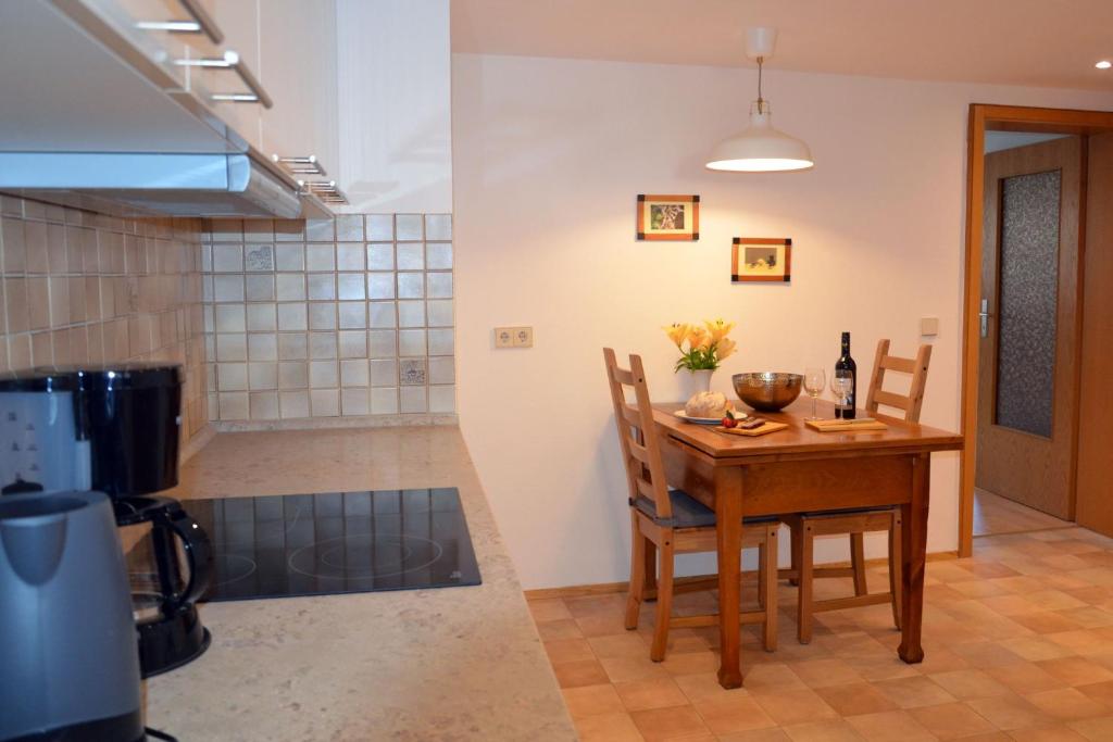 Kuchyň nebo kuchyňský kout v ubytování Ferienwohnung Sester