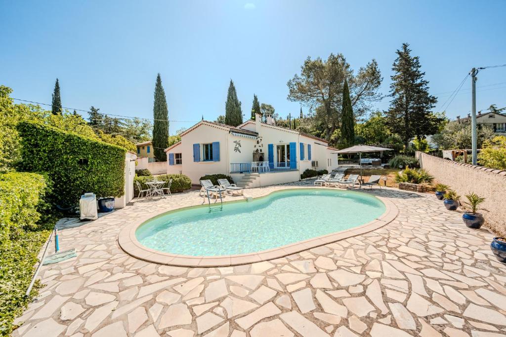 Πισίνα στο ή κοντά στο Lou Vaou - Maison Climatisée avec Piscine