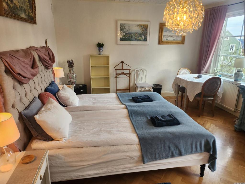 Postel nebo postele na pokoji v ubytování B&B Lilla Lotten