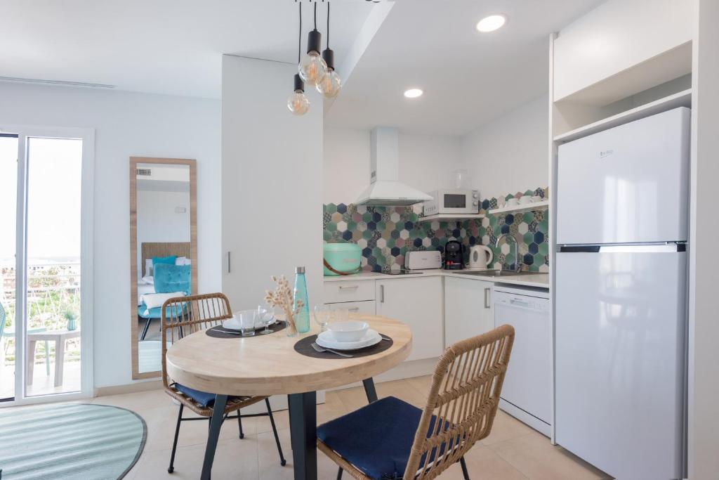 Kuchyň nebo kuchyňský kout v ubytování Bamblue Boutique Apartments