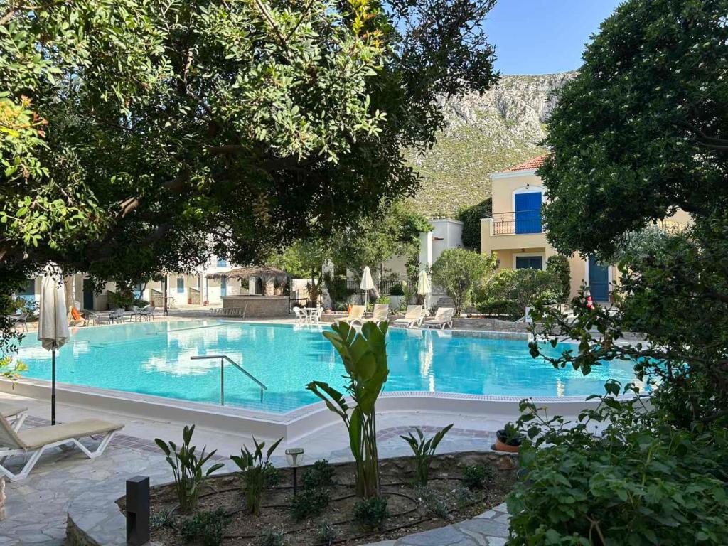 Bazén v ubytování Kalydna Island Hotel nebo v jeho okolí