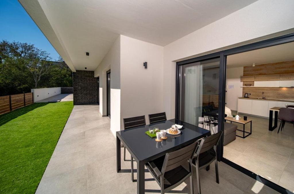 Villa Valis Lopar - One-Bedroom Deluxe Apartment