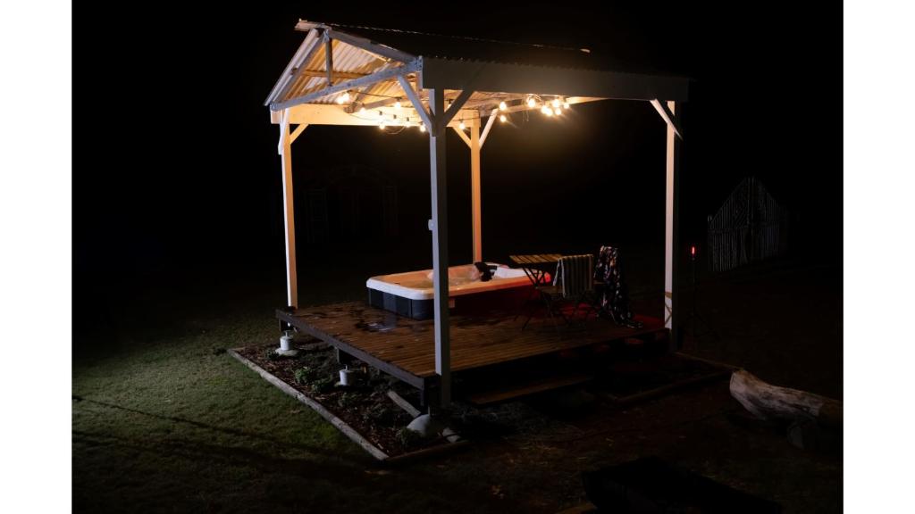 Kuvagallerian kuva majoituspaikasta Odyssean Tiny House B by Tiny Away, joka sijaitsee kohteessa Cessnock