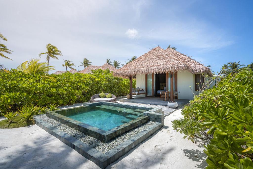 Bazén v ubytování Barceló Whale Lagoon Maldives nebo v jeho okolí