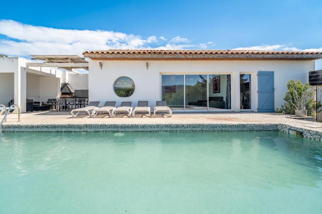 Πισίνα στο ή κοντά στο Villa piscine privée proche plages