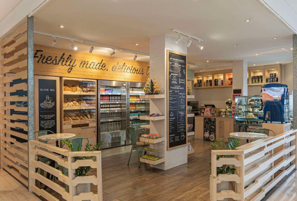 Hyatt Regency Dubai - Corniche - Resim 40