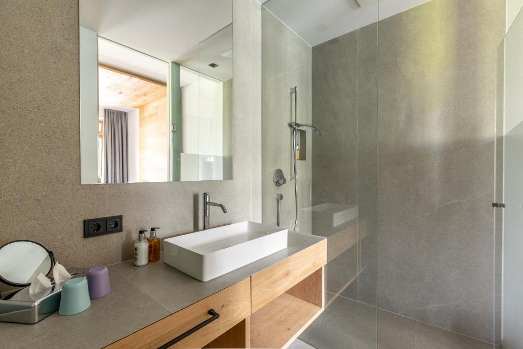 Koupelna v ubytování Seehotel Bellevue by keyone