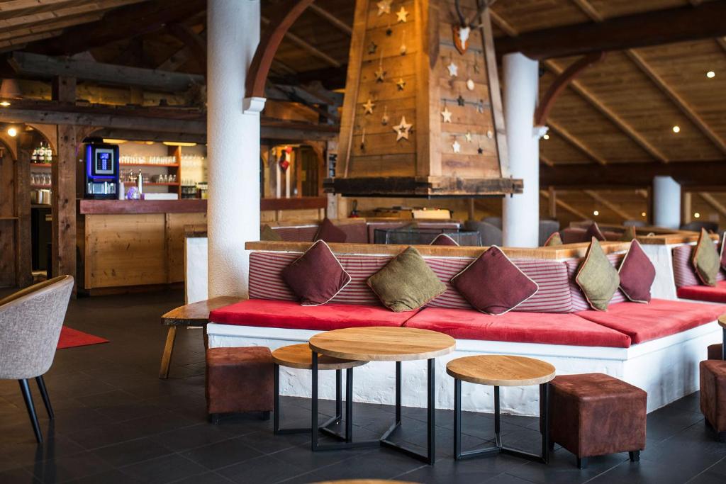 Posezení v ubytování Hotel Alpen Roc