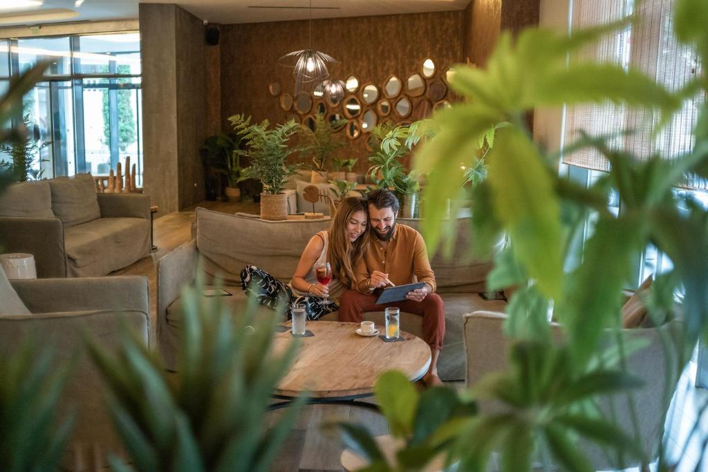 Hosté ubytování GRIFID Vistamar Hotel - 24 Hours Ultra All inclusive & Private Beach