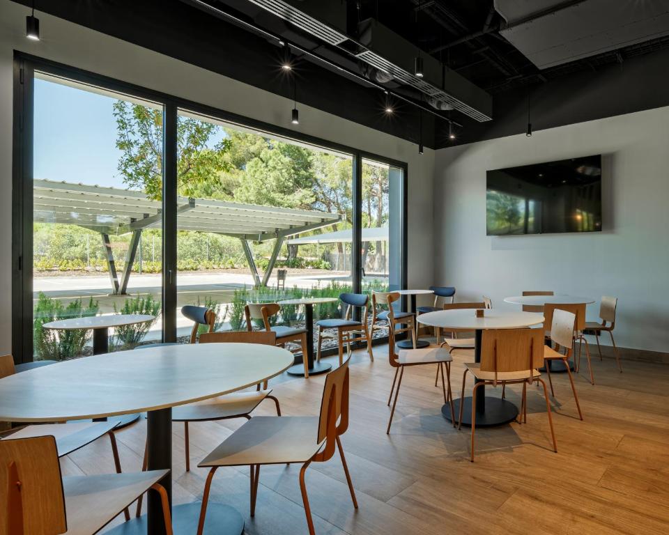 ibis budget Madrid Aeropuerto - Resim 26