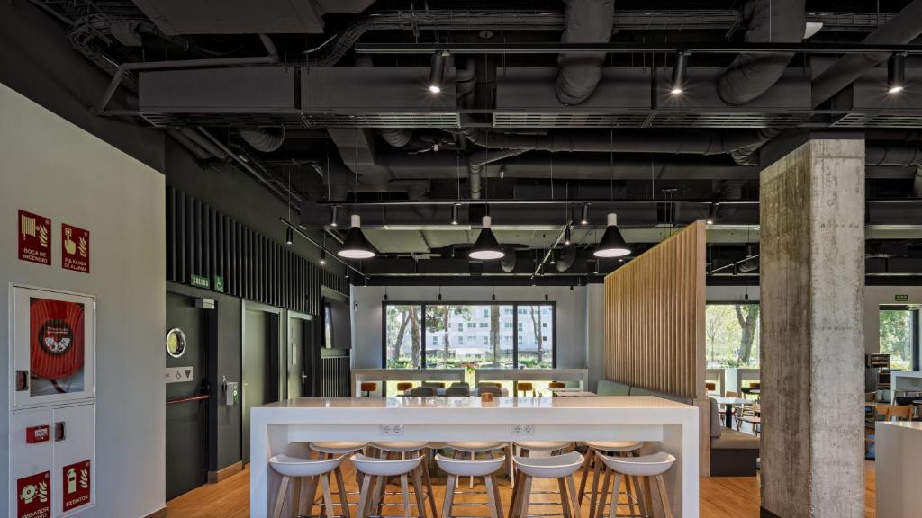 ibis budget Madrid Aeropuerto - Resim 27