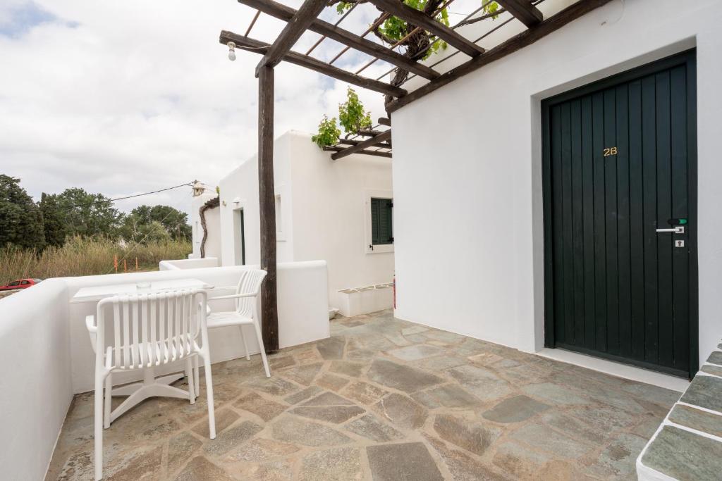 Balkón nebo terasa v ubytování Eleni Rooms