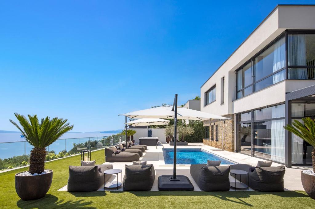 Villa Tramontana - Sophisticated Luxury in Opatija