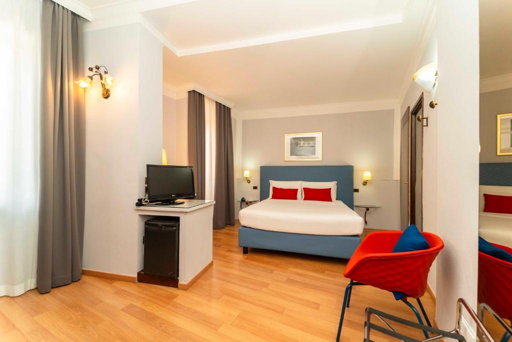 Hotel Royal Torino Centro Congressi - Resim 7