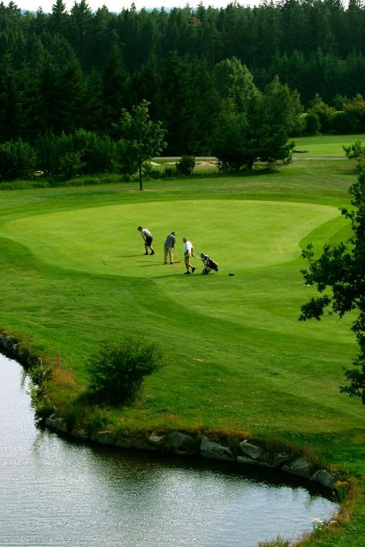 Golf v hotelu nebo okolí