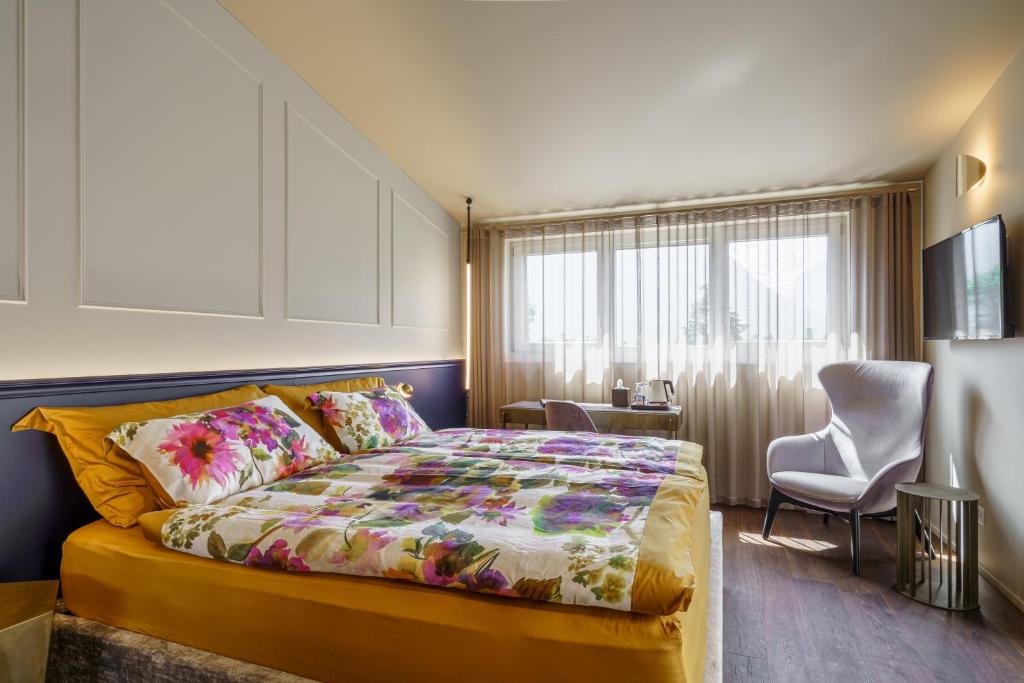 Llit o llits en una habitació de Hotel Du Nord