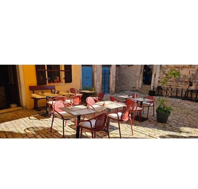 Restaurace v ubytování Studio Noellica