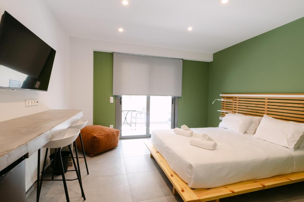 11 Reasons Why Metaxourgeio - Resim 20