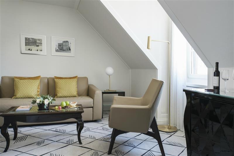 Storchen Zürich - Lifestyle Boutique Hotel - Resim 19