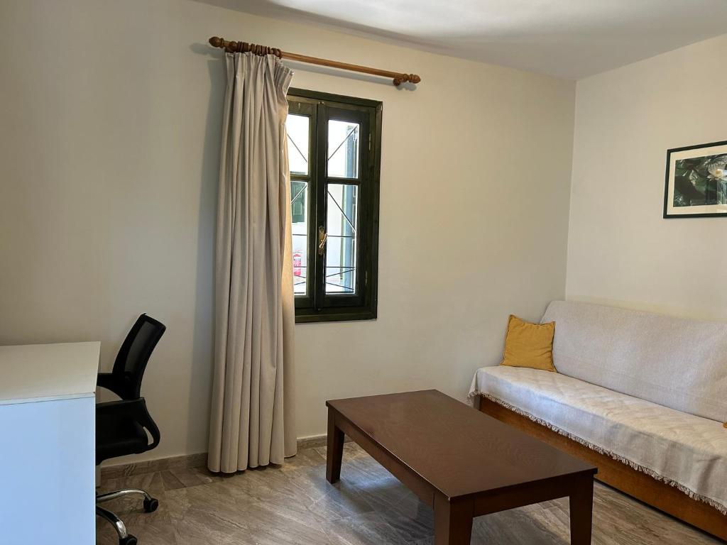 Magda Hotel Apartments - 16