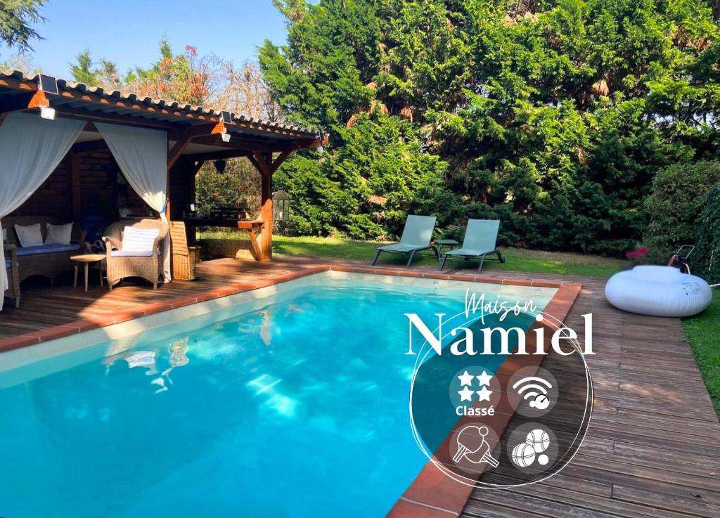 Hồ bơi trong/gần Namiel - Maison de vacances, Piscine, Loisirs