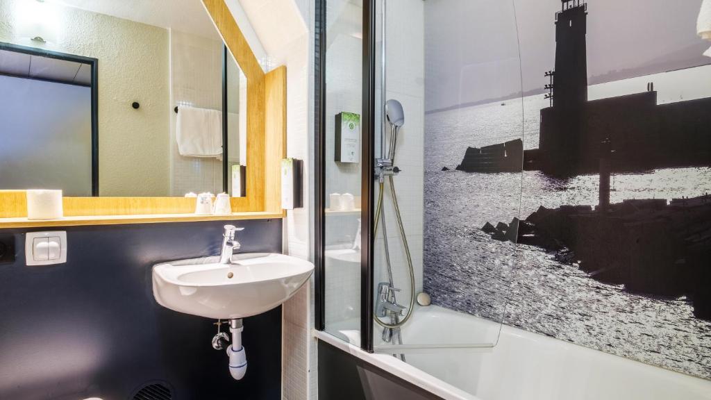 Campanile PRIME - Nice Airport - Resim 3